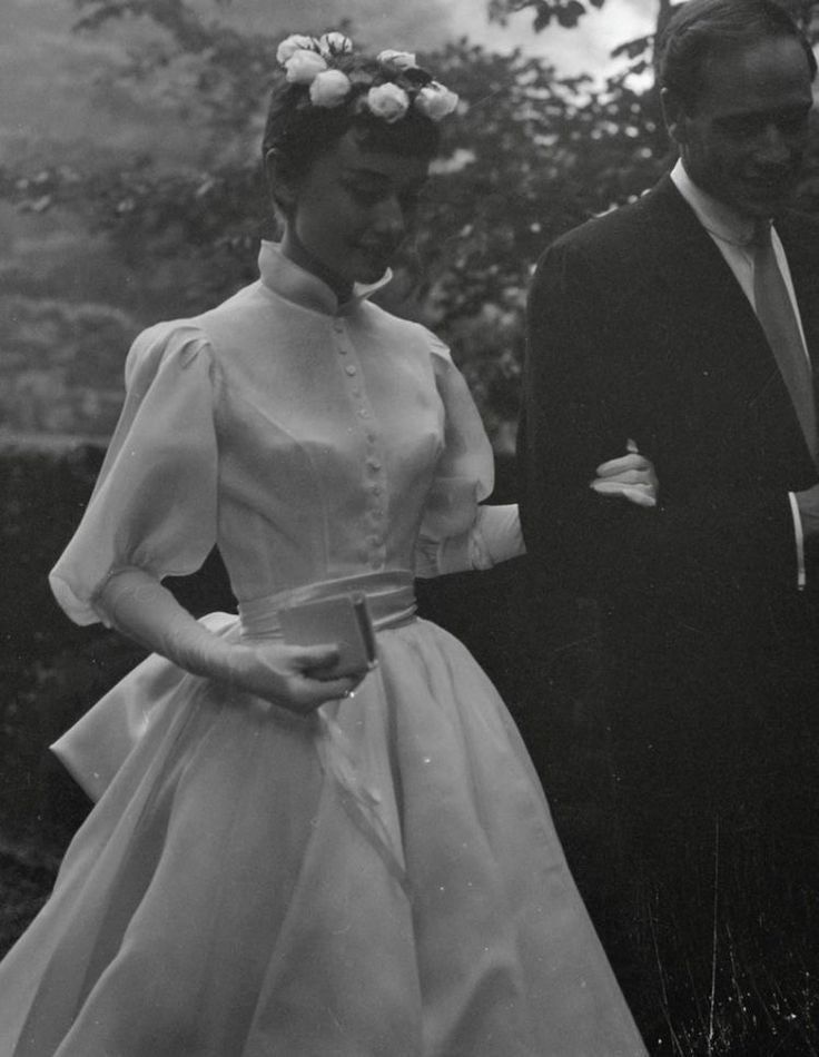 audrey hepburn roman holiday wedding dress Hepburn's 
