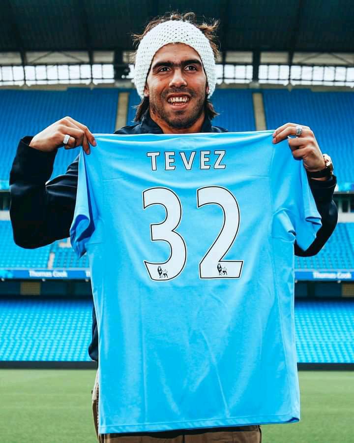 Manchester City 2009-11 Third by Umbro Complete with Carlos Tevez
