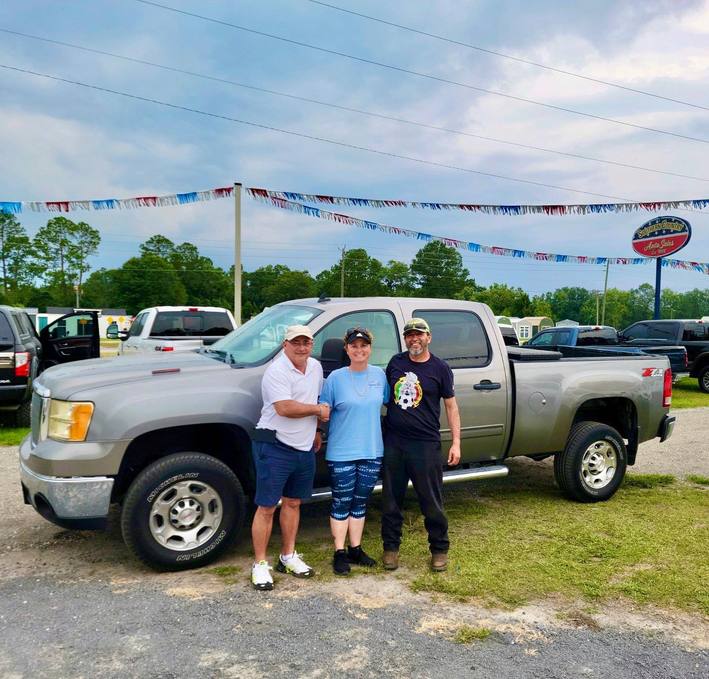 Congratulations Kristi and... - SOUTHERN COUNTRY AUTO SALES | Facebook