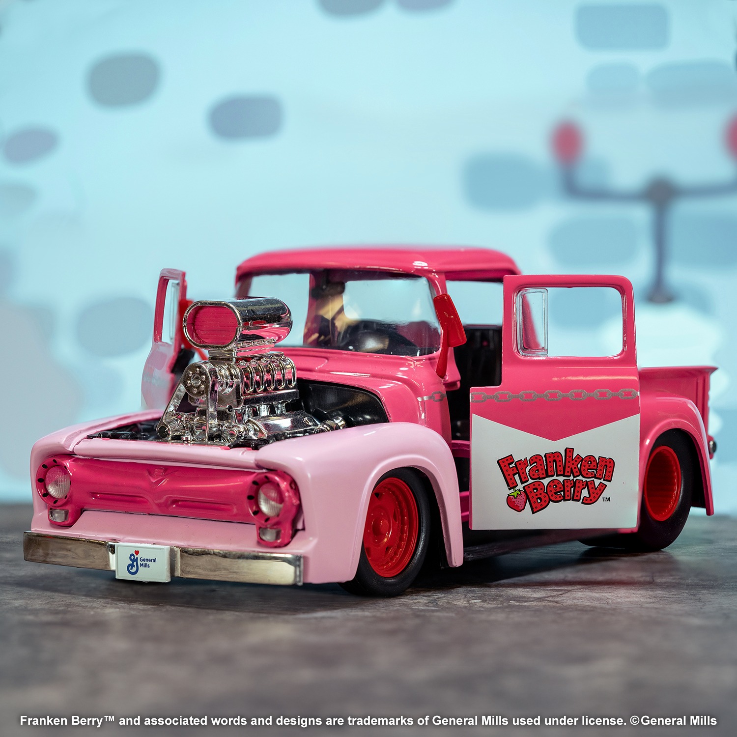 Monstrous meets vintage with our new Hollywood Rides 1:24 1956