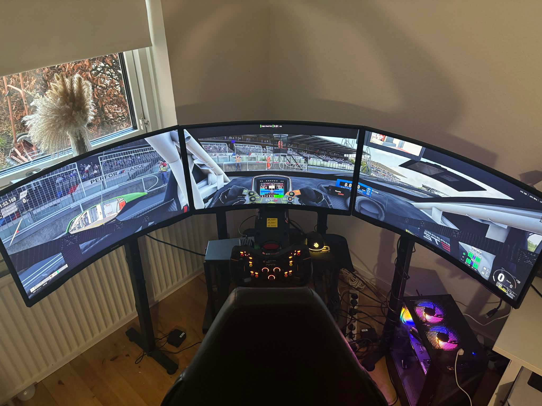27” Triple screen sim Racing rig - Monitors - Sorø | Facebook ...