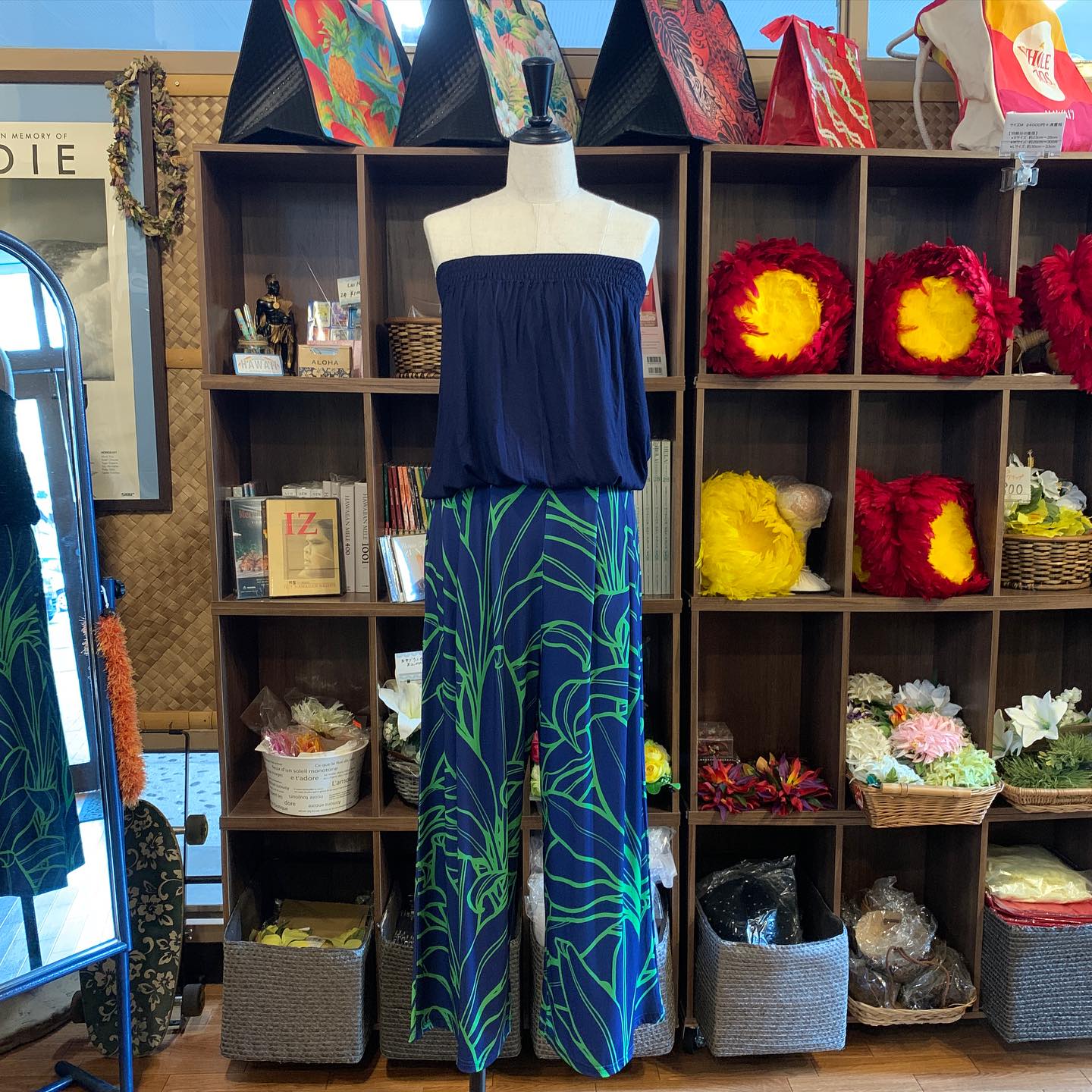 🌿🌿🌿 ✳︎ Hawaiian coordinate.｡.:*✴︎ New ハワイアンのパンツ