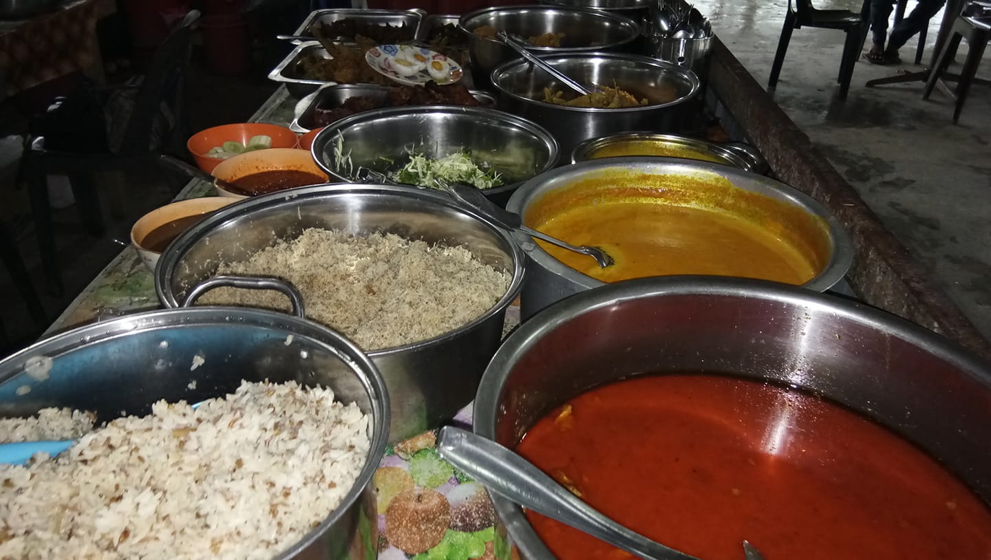 Kedai Ayam Bakar GiniGitu