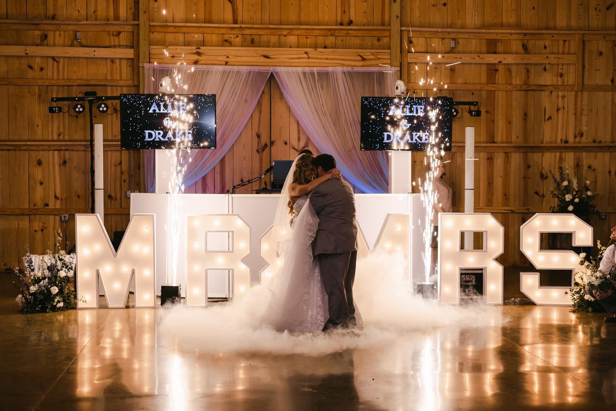 Limitless Creative: Event Creation, Wedding, & Floral