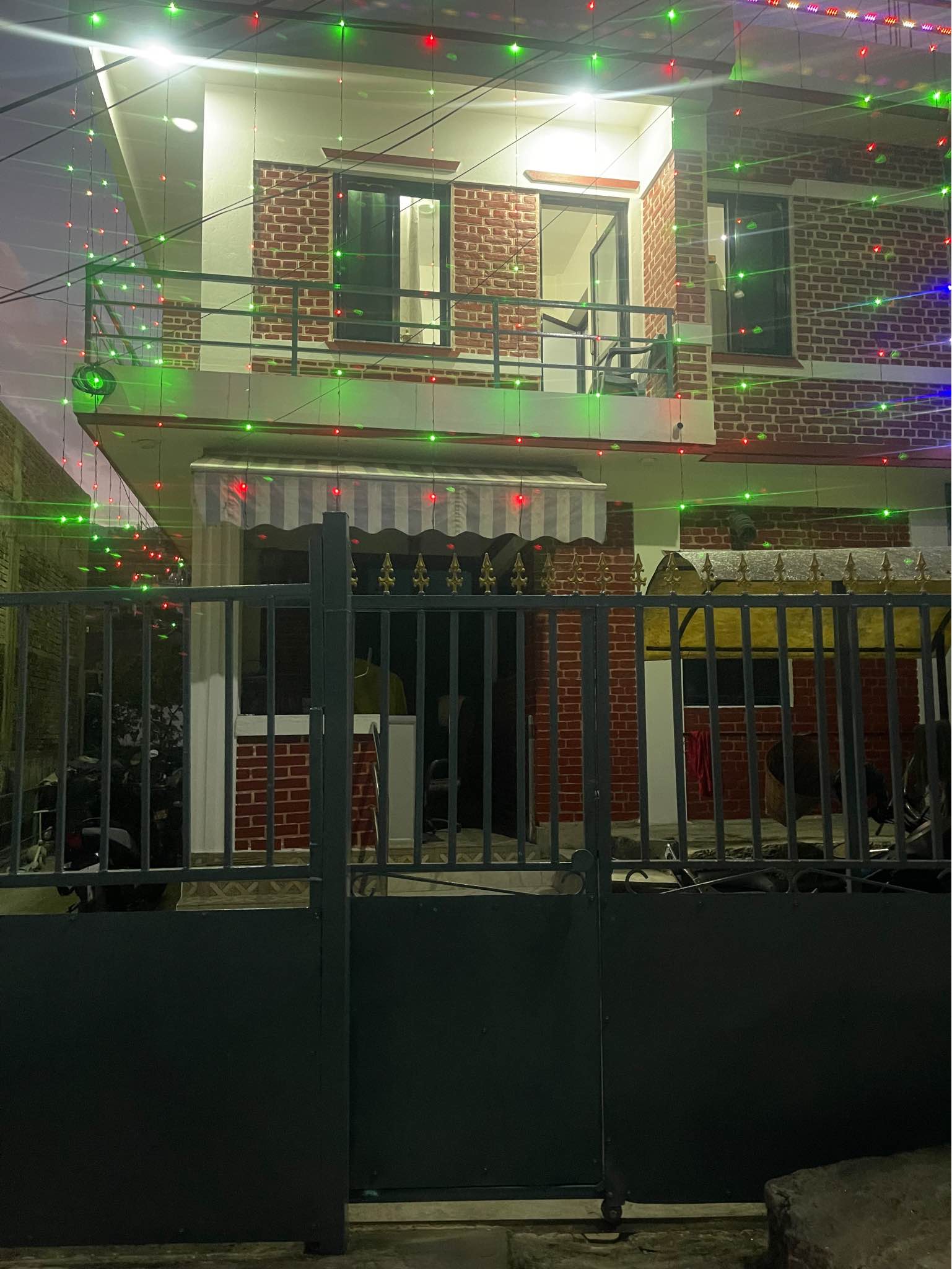 ghar jagga dubai ghar2 talla ko 1ra 1talaako 1 - Christmas Lights ...