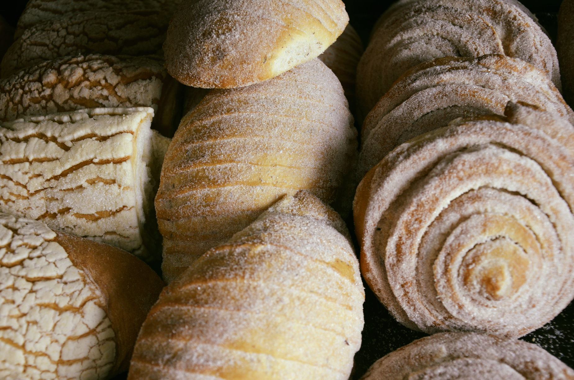 ¡Pan dulce siempre fresco! Para su... - Panaderia Azteca | Facebook