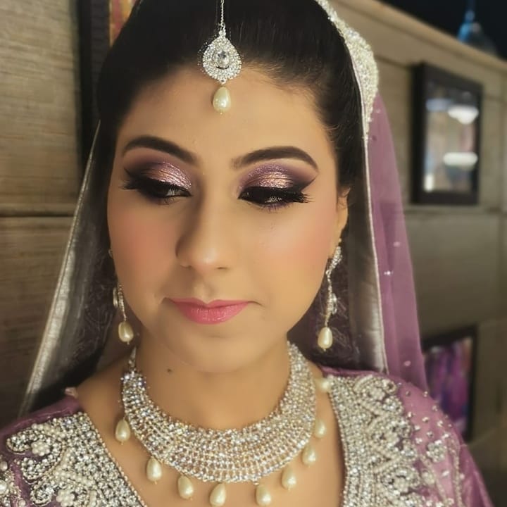 Today's walima bride Anam looking so... - The Color Palette