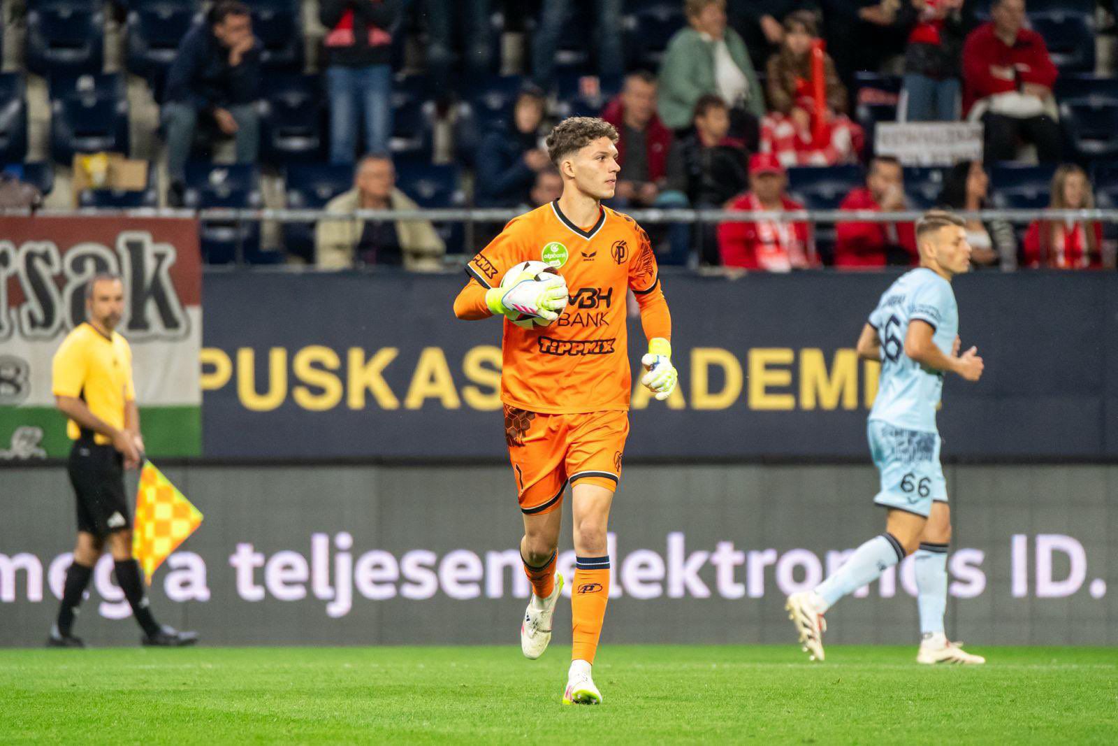 Red Lads - 🚨HERE WE GO 🚨🇭🇺 2005 born Hungarian goalkeeper... | Facebook