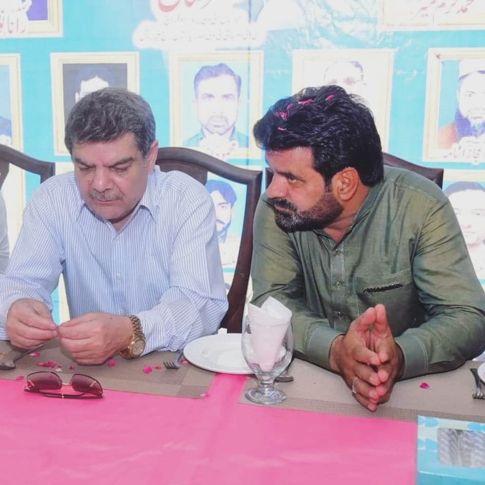 Shahid Riaz Jurnalist