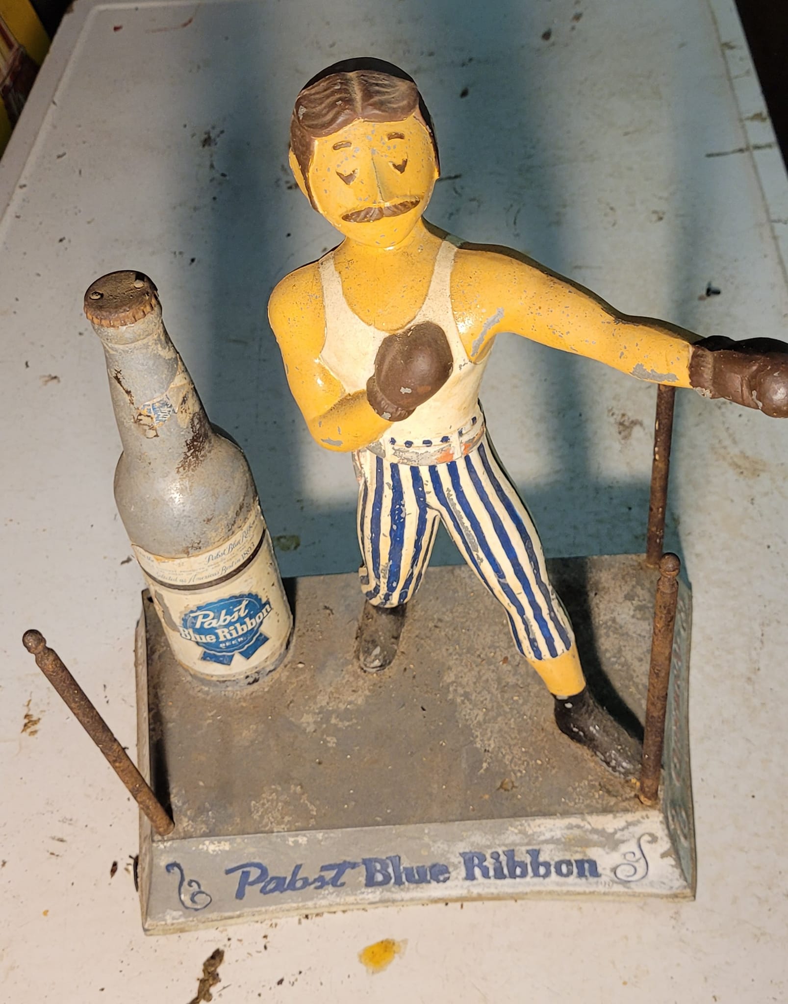 Vintage Pabst logo decoration from old Pabst hotel