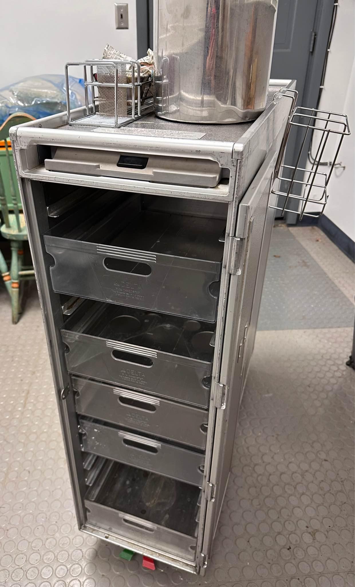WORKS! DELTA AIRLINES FULL SIZE 747 BEVERAGE CART: DRAWERS,WINE CADDY ...