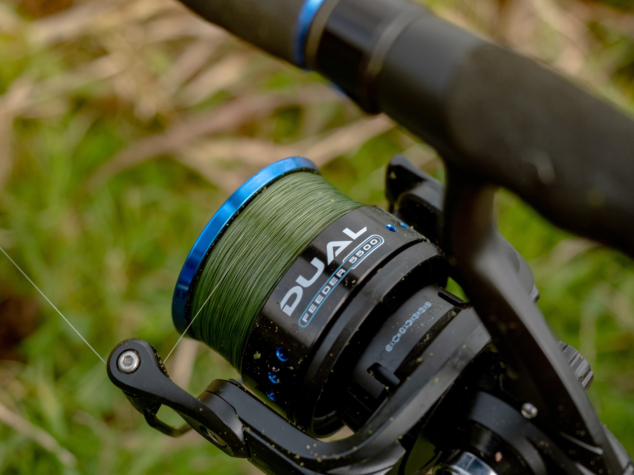 black beauty 2 fishing pole South Bend 8'6