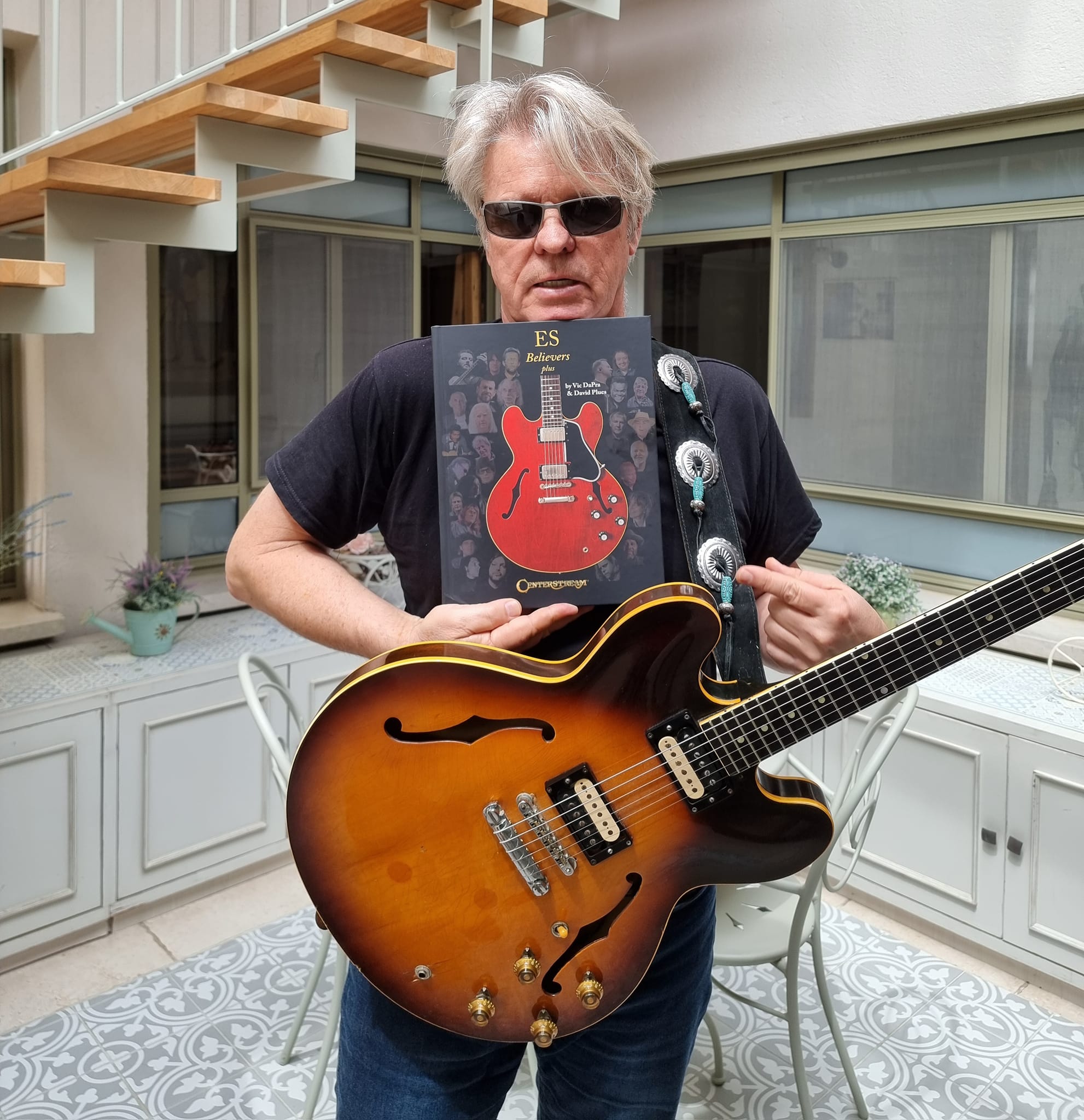 If you love guitars, particularly Gibson's from the Golden Era