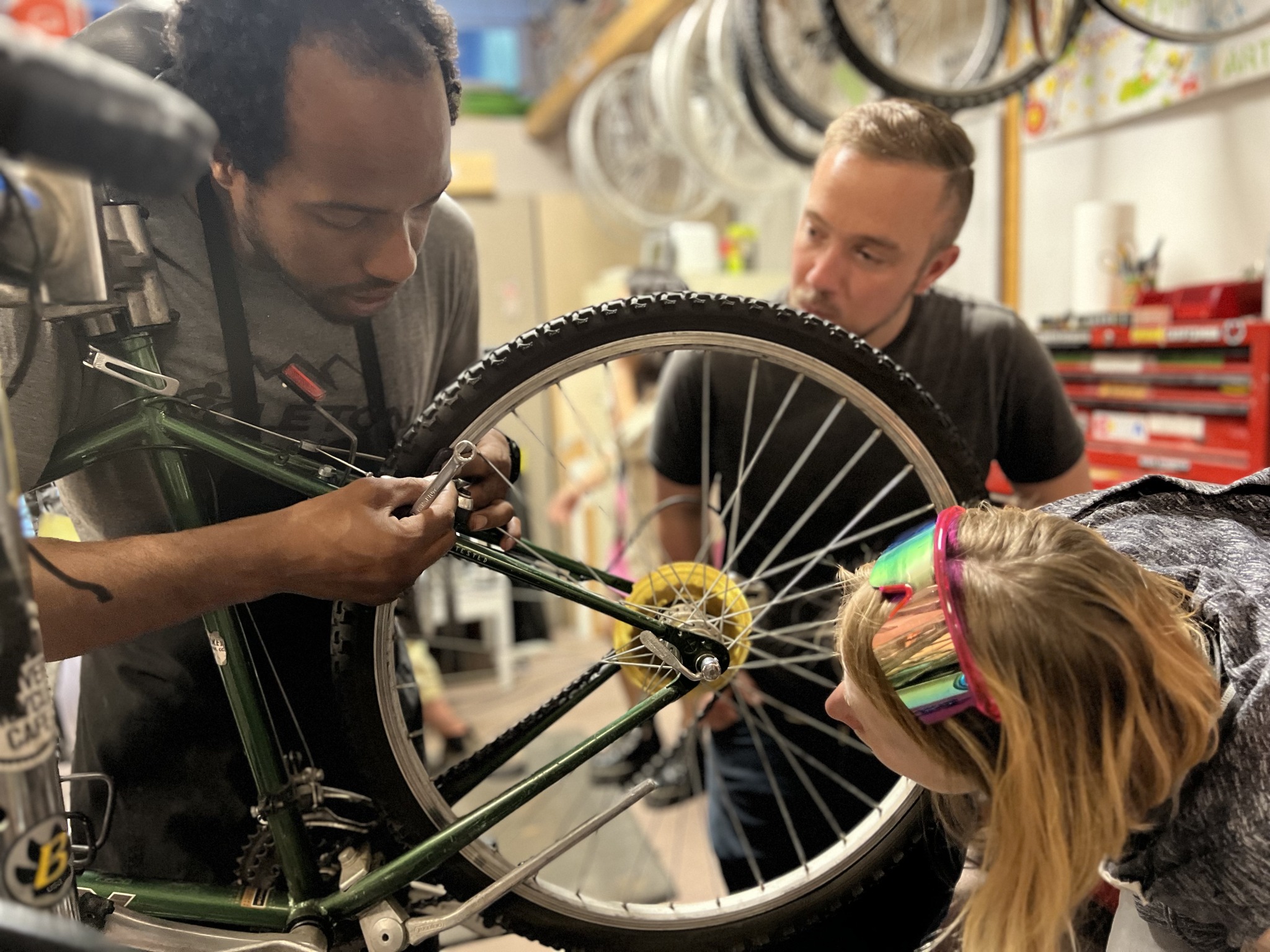 Bikes Together - We 💛 learning about bikes, and teaching...