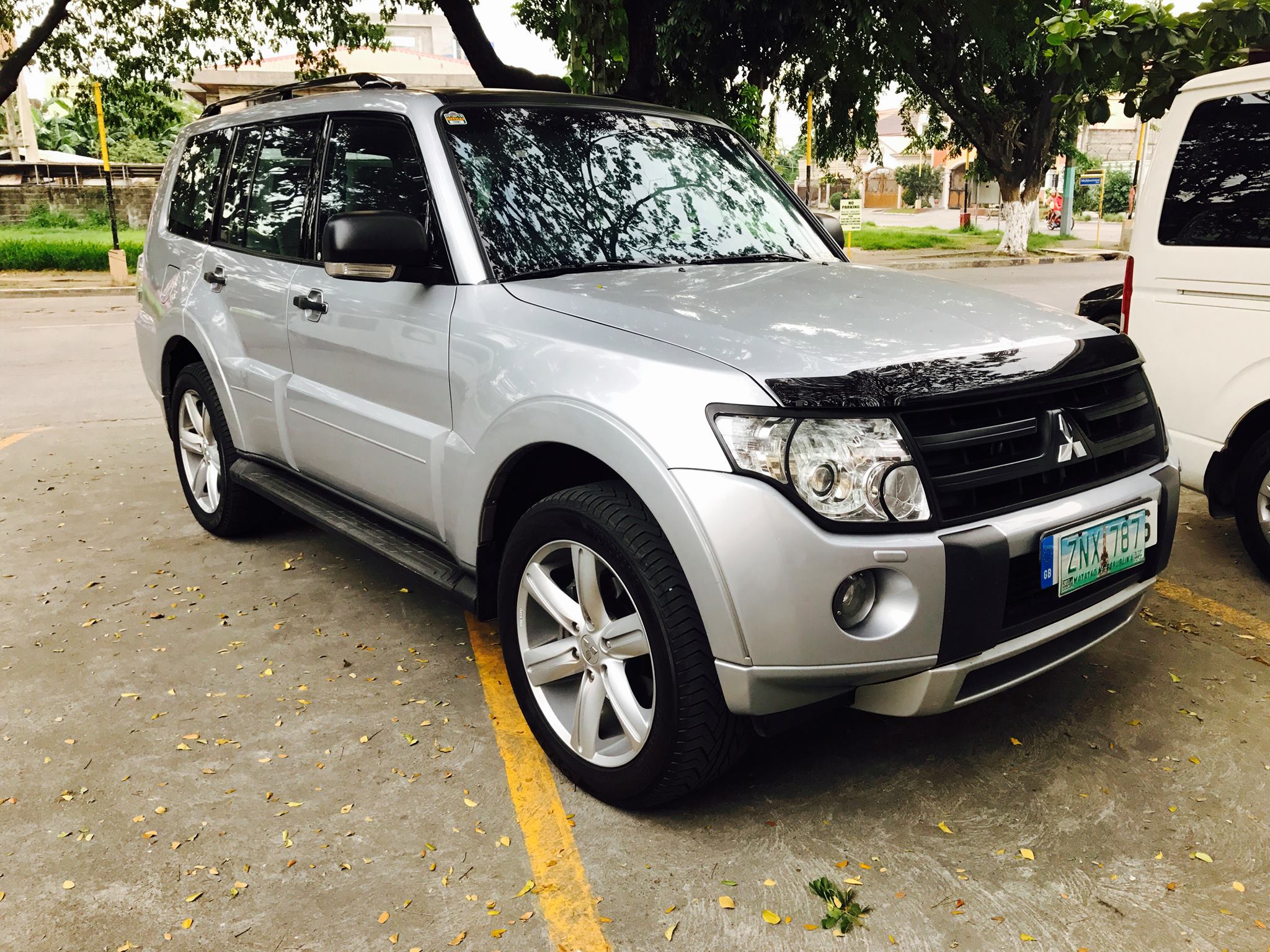 STOP START SOLENOID Fits MITSUBISHI Pajero Shogun Delica