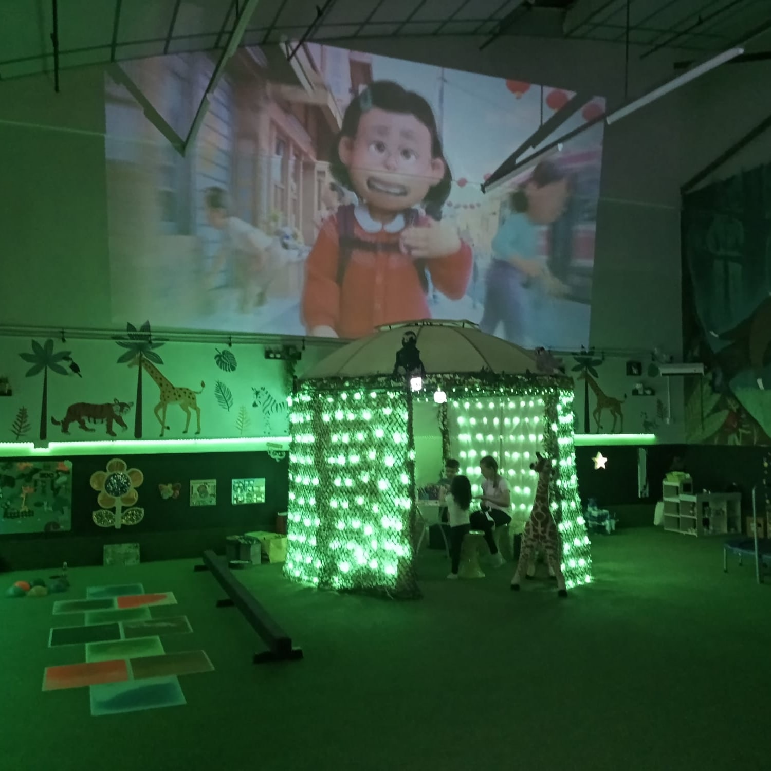 Repeat - A Sensory... - Repeat - A Sensory Experience