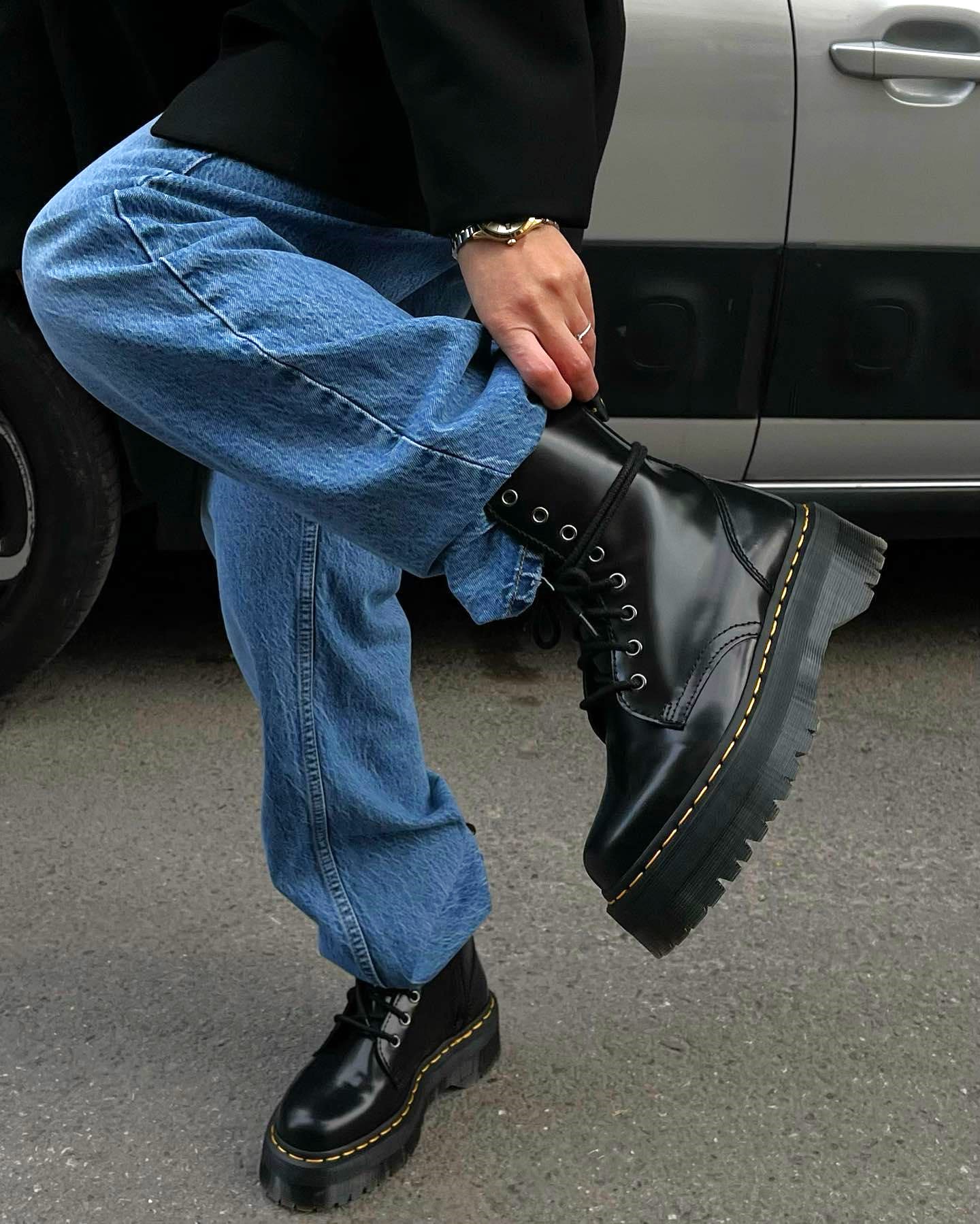 Dr.Martens AirWair Japan - 一度履いたら他のブーツが履けなくなると 