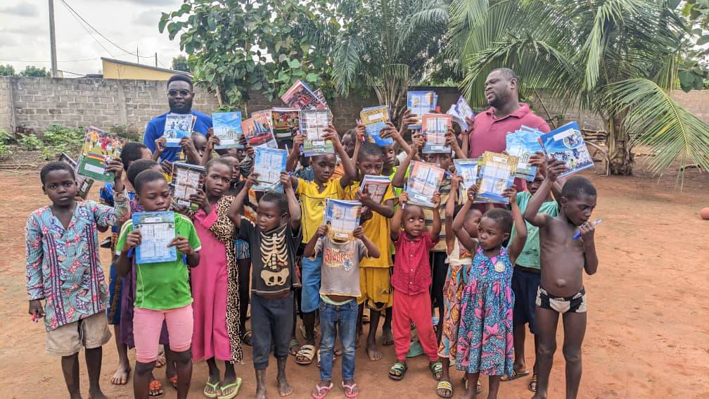 Association Tsome La Nyo Togo - COLLECTE DE KITS SCOLAIRES📚📓📒🖊️📐... L ...