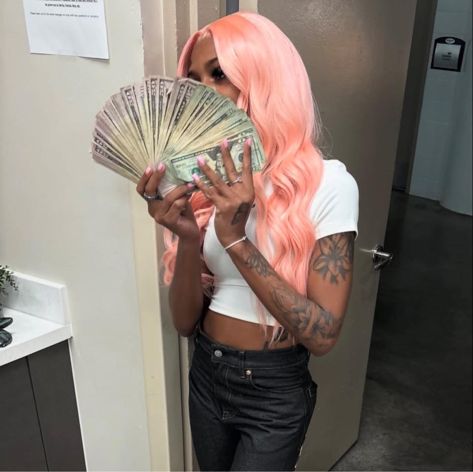 Sheesh Pluto 🍑 ️ #pluto #ykniece #atlanta #explore #femalerap | Pluto ...