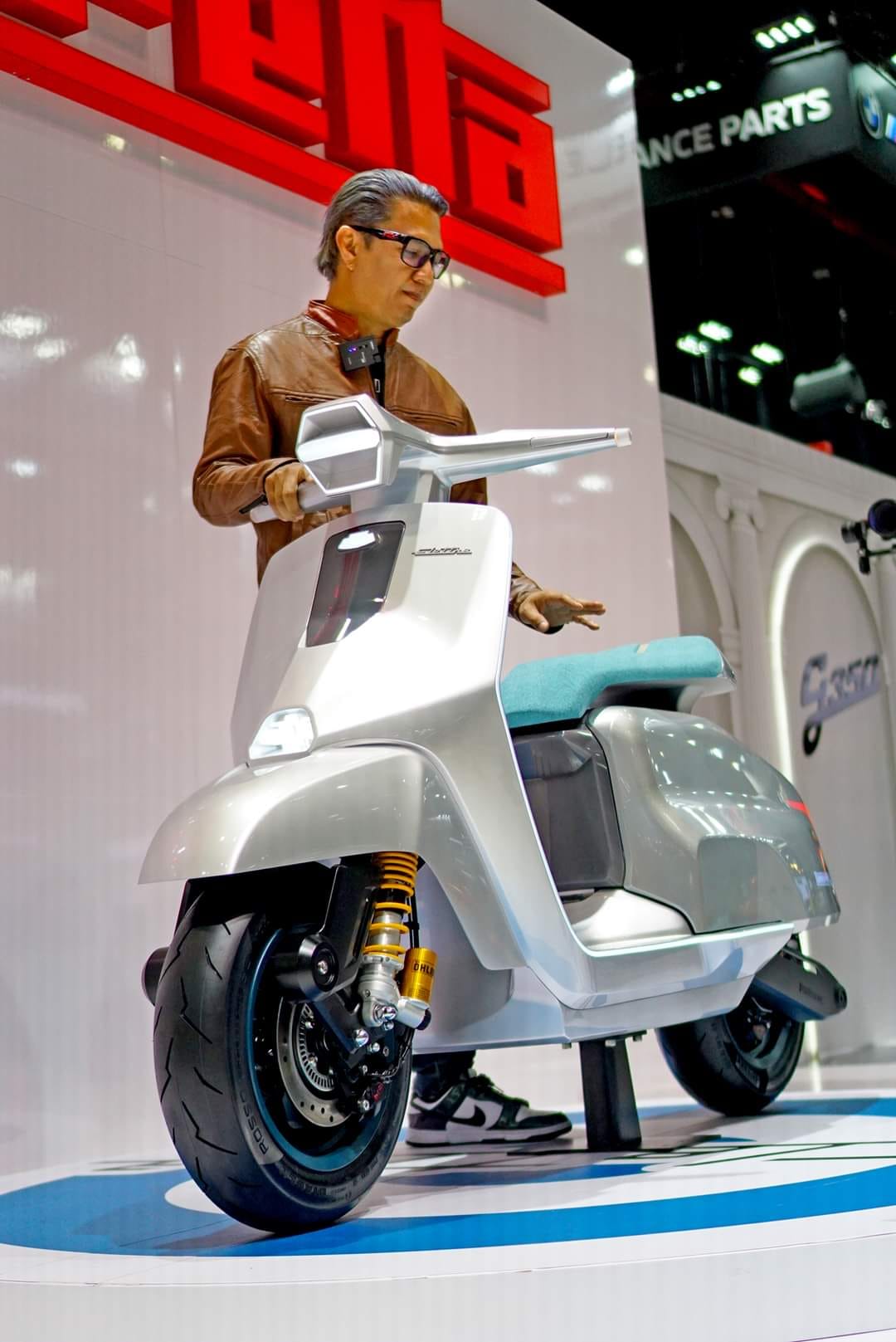อิตาลีมาใหม่ Lambretta X200 🛵... - จอห์น ไรเดอร์ - John Rider | Facebook