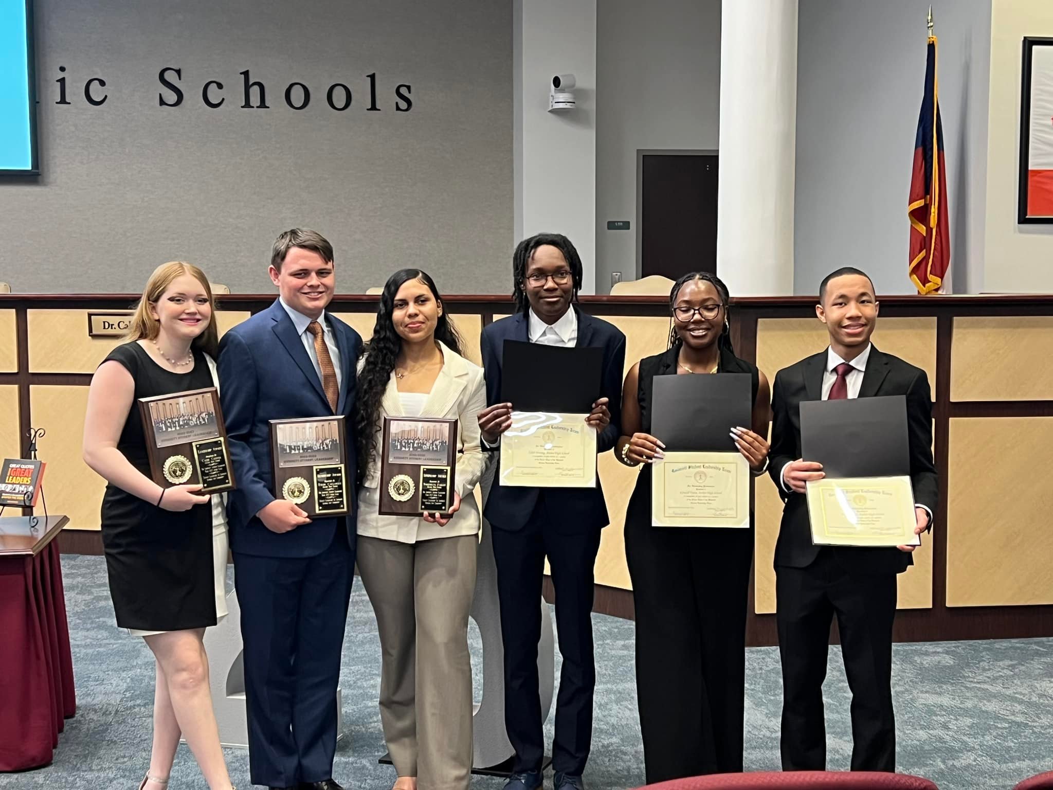 The Gwinnett Student Leadership Team... - Archer High School