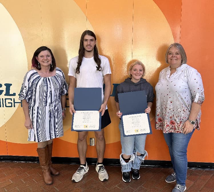 Congratulations to our GHS... - Gladewater Lions Club