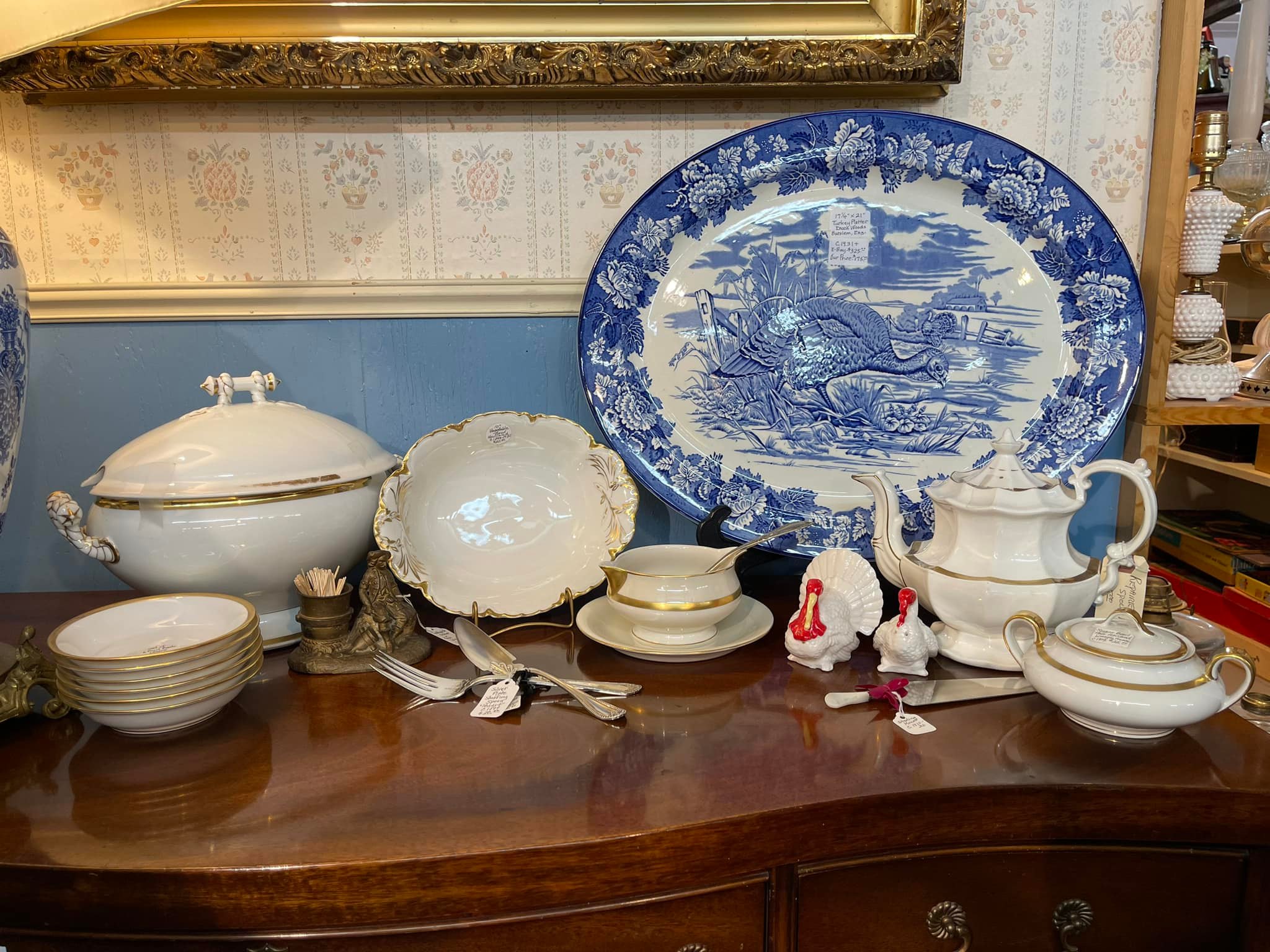 Vintage Thanksgiving items for sale: plates, platters, and decor