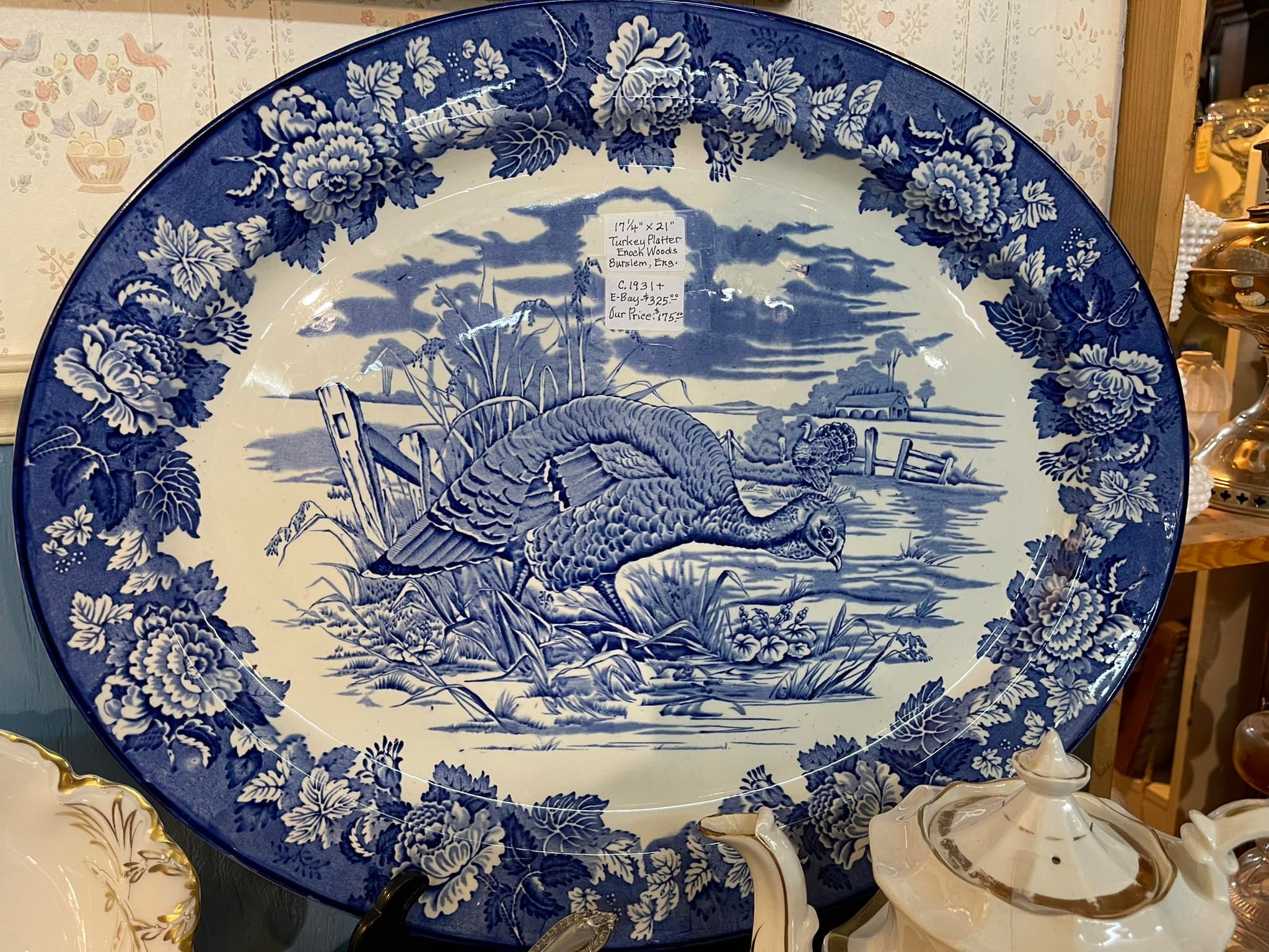 Vintage Thanksgiving items for sale: plates, platters, and decor