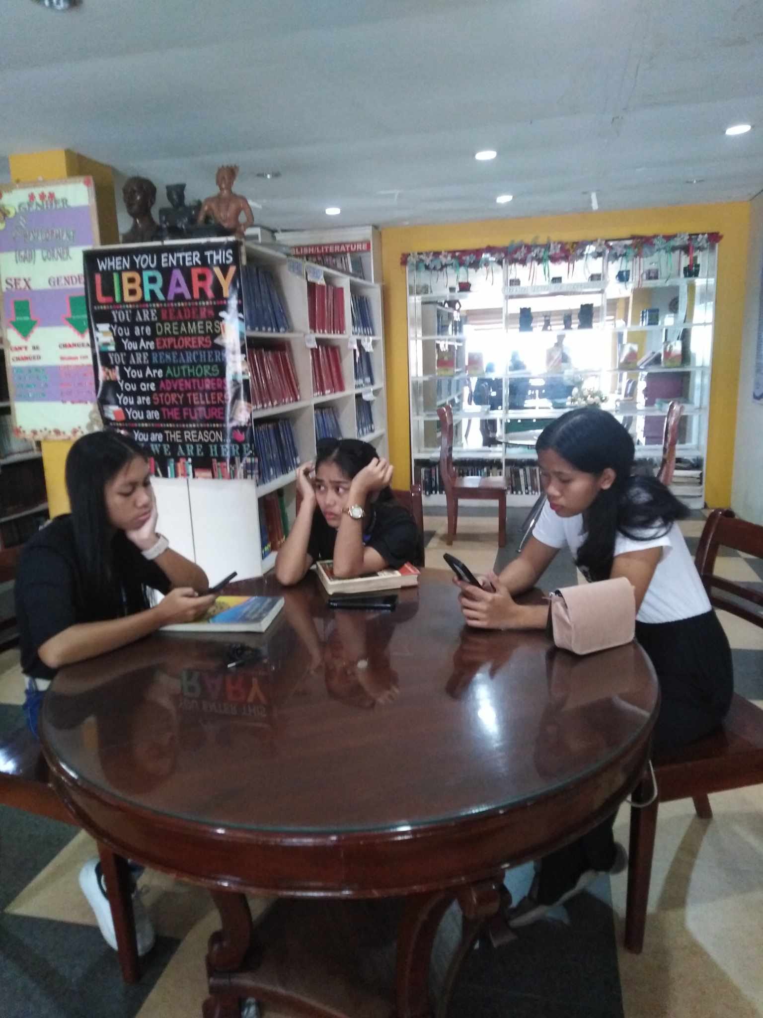 Iriga City Public library | Iriga City