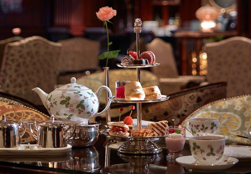 The Ritz-Carlton, - アフタヌーンティーセットのメニューにある