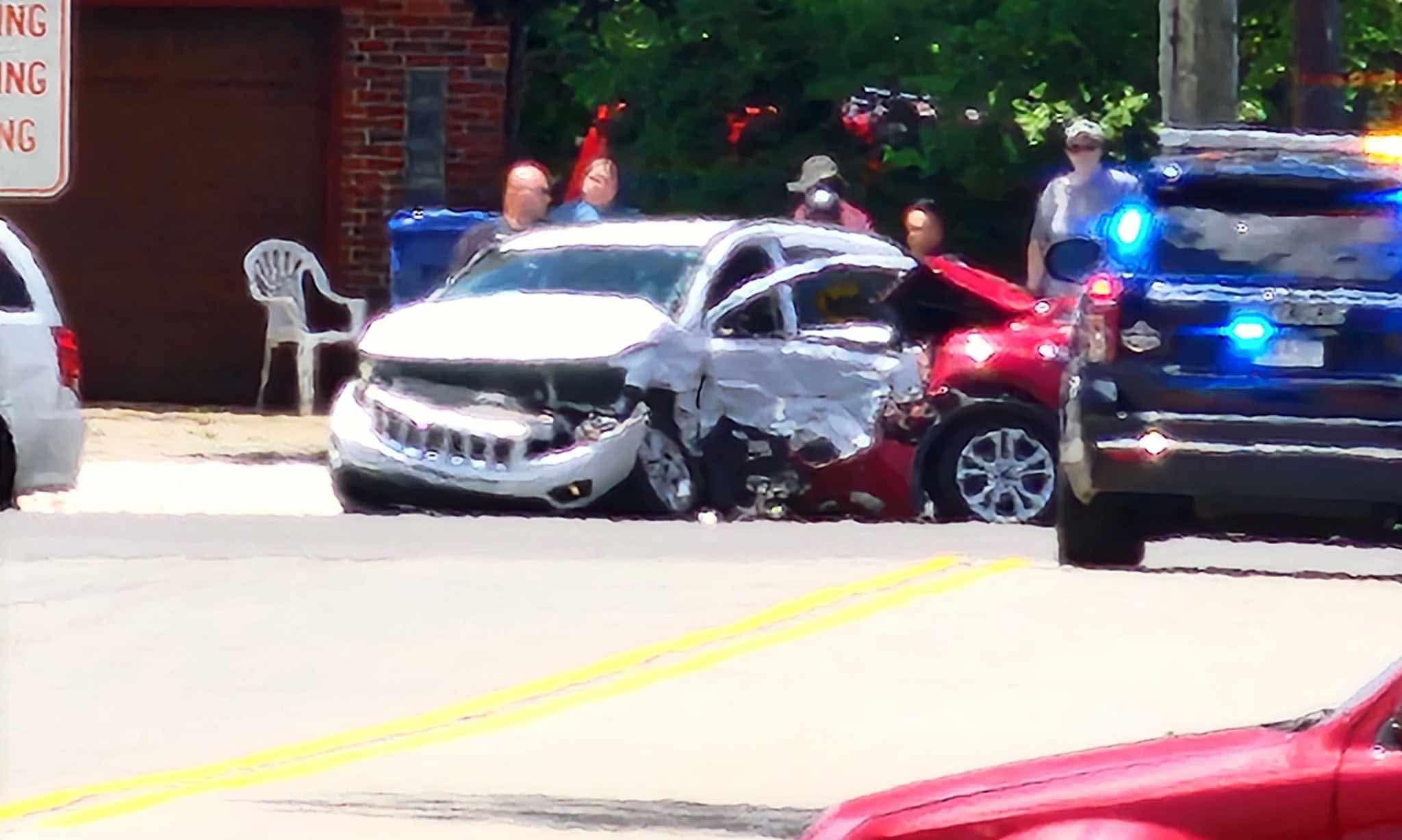 Scanner - Injury accident at Ryan and Frazho | Facebook