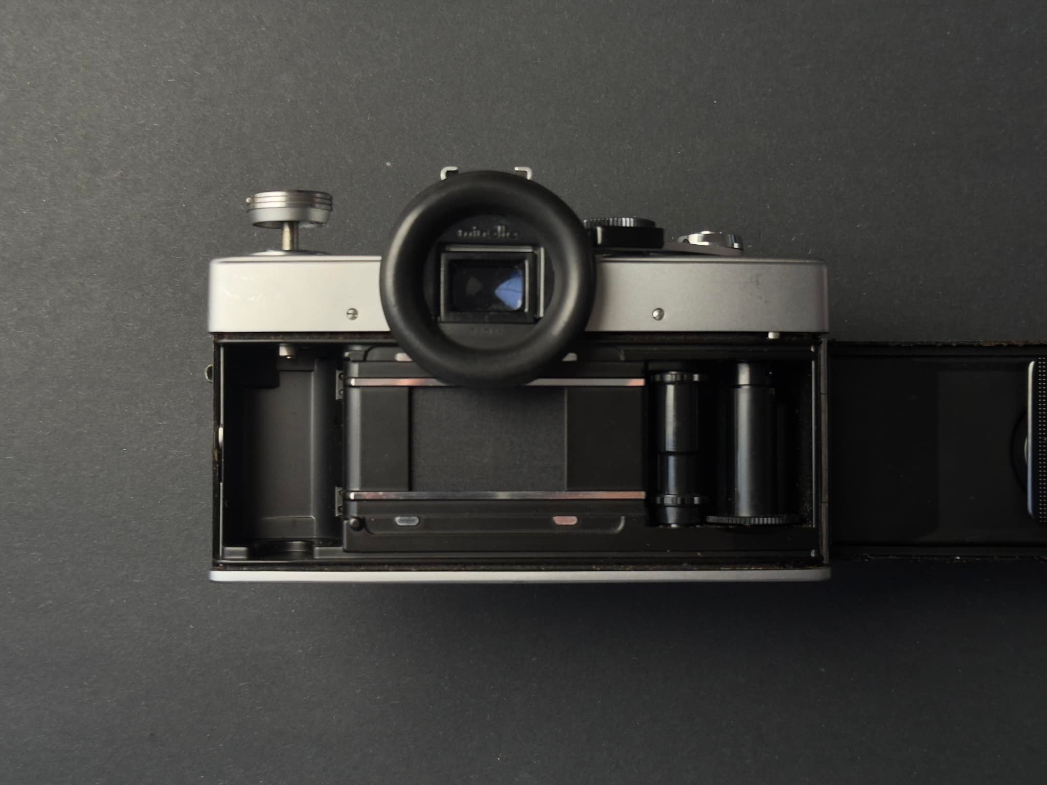 Minolta SRT101 with MD Rokkor 50mm f/1.7 lens review