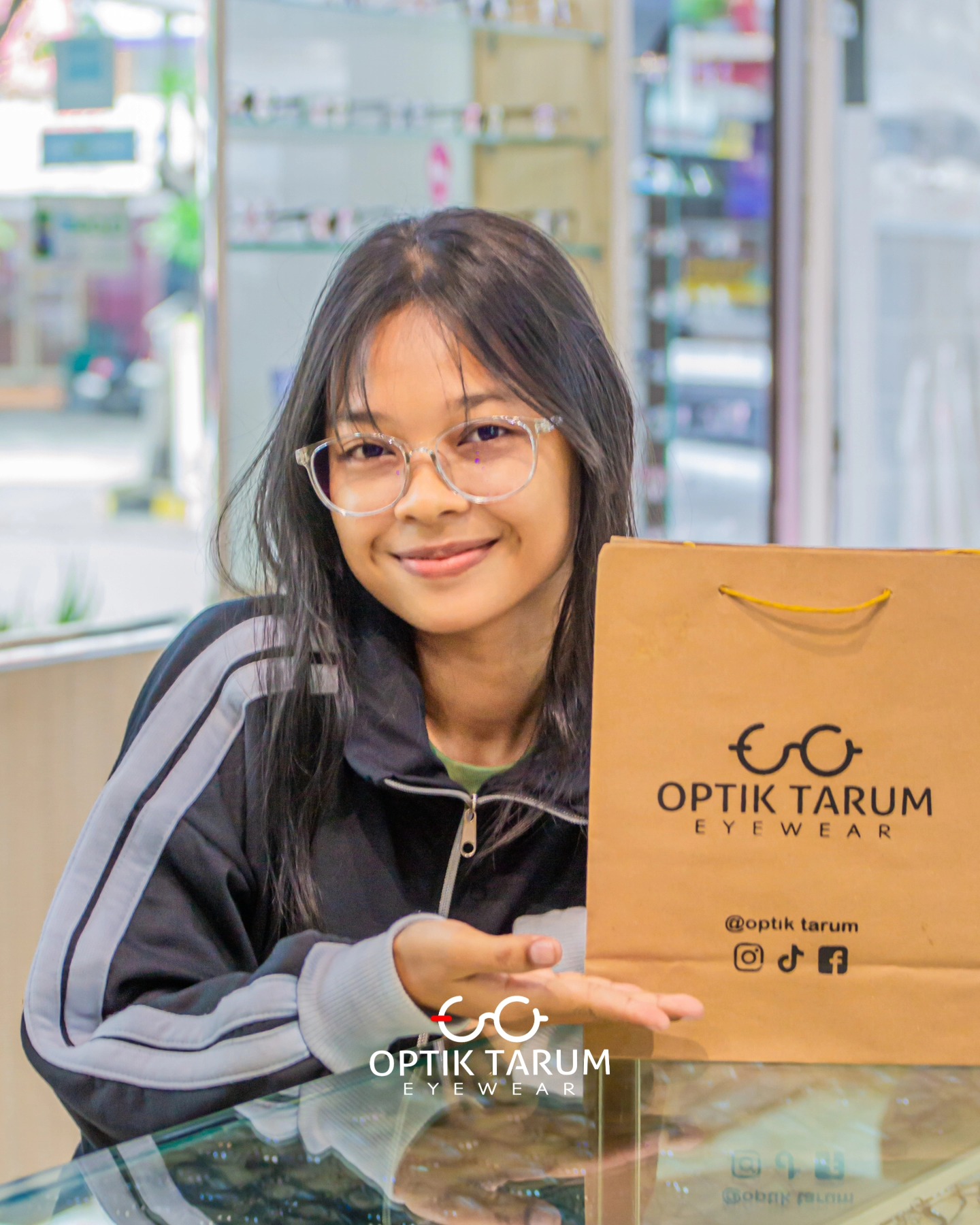 Optik Tarum | Cikarang