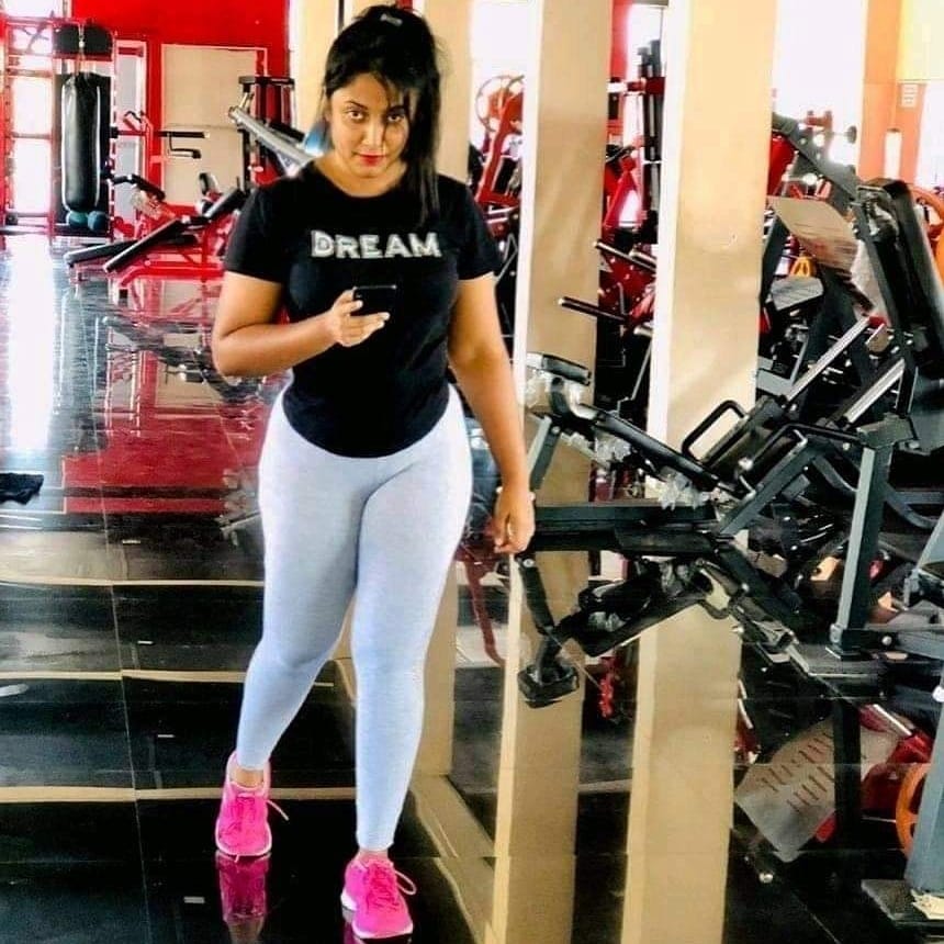 Female fitness beauty culture ''gym girls''