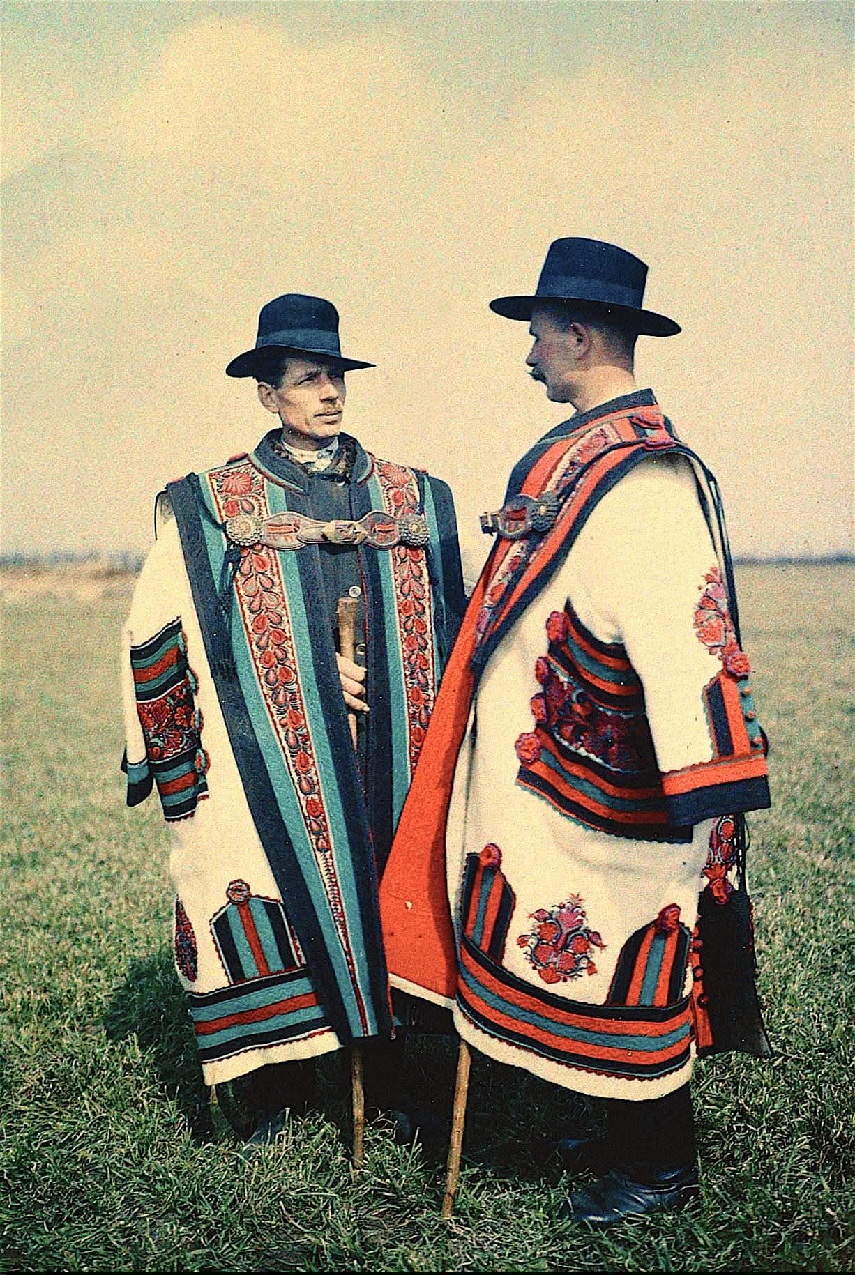 hungarian traditional dress folk costumes - Kalocsa , Nepviselet - women 2,594 Hungarian Costume Stock Photos