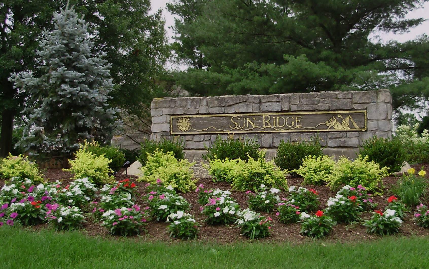 Spruce Court - Sun Ridge Condominium Association, Section II