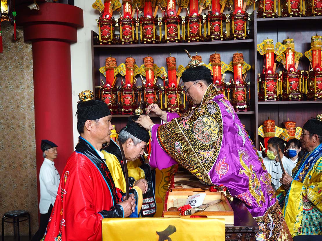 正一嗣漢張天師府 彰化教育總部 - 正一嗣漢張天師府，【壬寅年上元奏陞職典禮】圓滿順利! #道教 #道教 #道教信仰... | Facebook