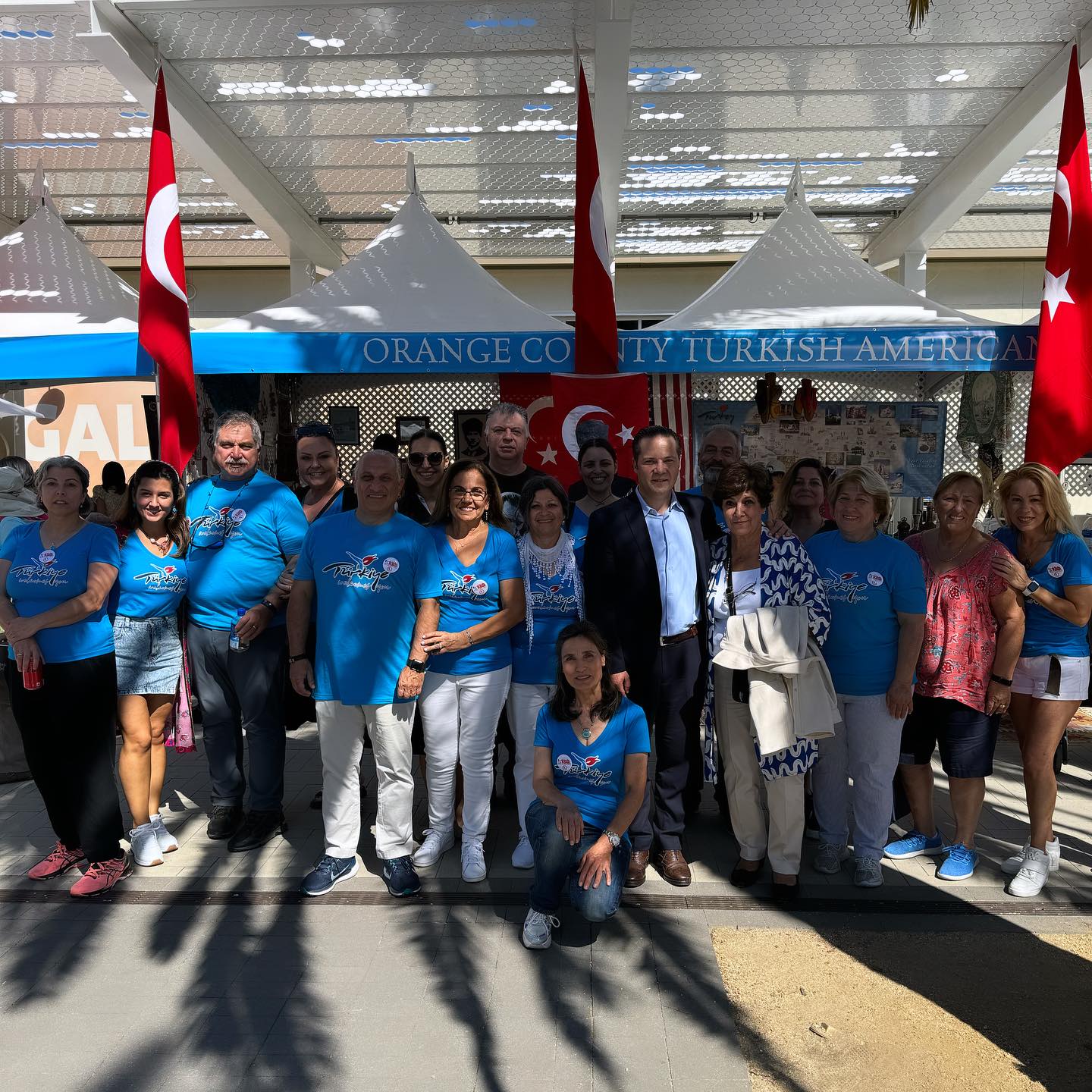 🇹🇷Irvine’da geleneksel olarak 22 yıldır düzenlenen “Küresel Köy ...