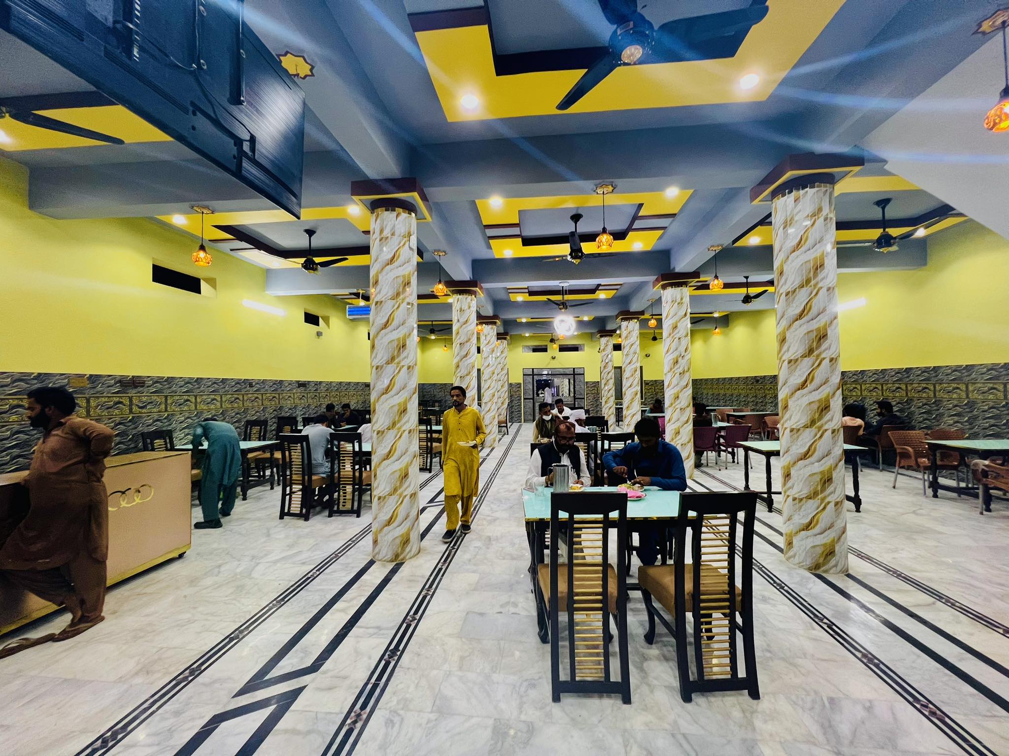 Ghulam Shabeer Restaurant & BBQ | Khairpur Mirs