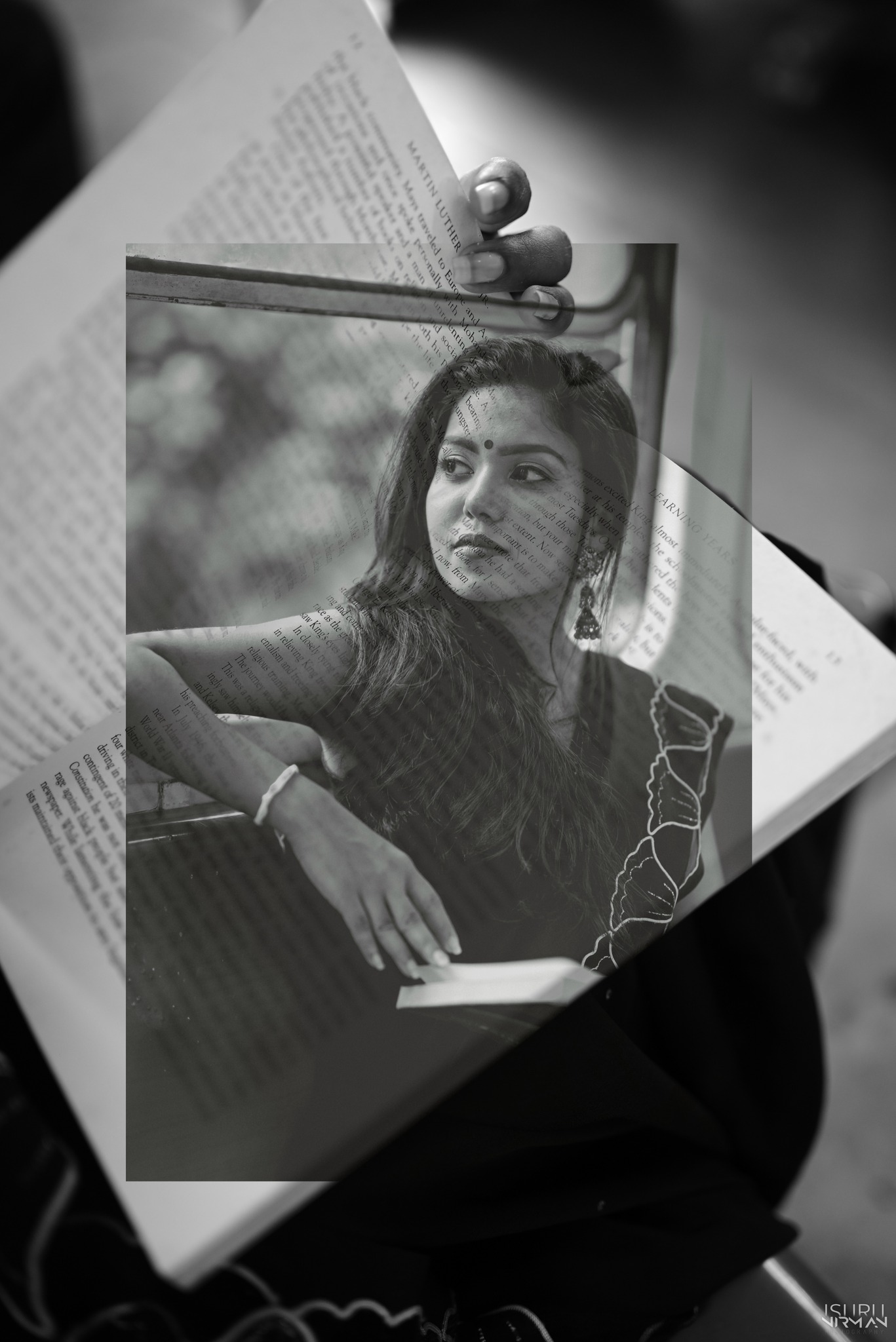 M. Amanda Rajapaksha 📷 Isuru... - Isuru Nirman Photography