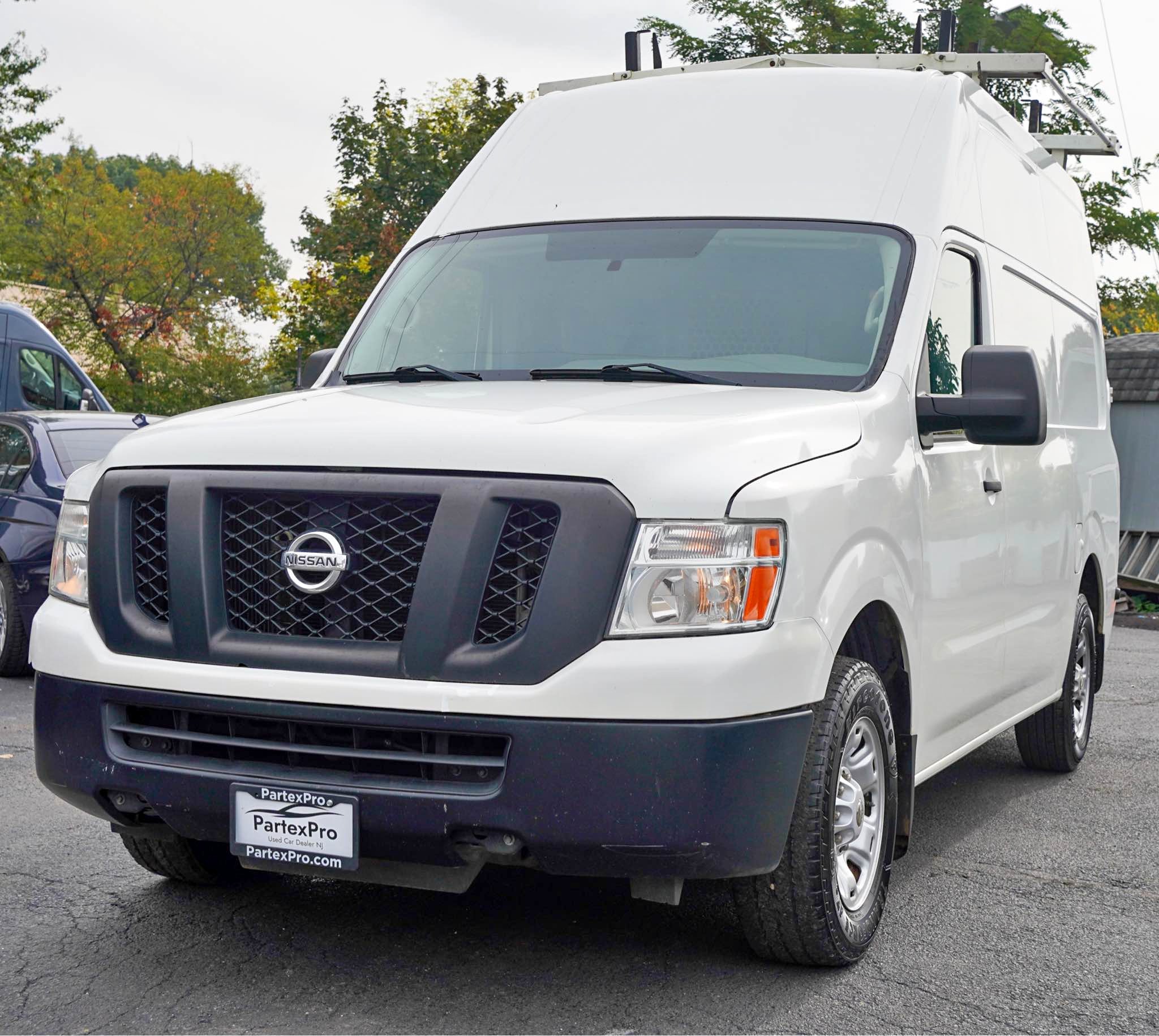 2019 Nissan NV2500 HD Cargo · SL Van 3D - Commercial Vehicles ...