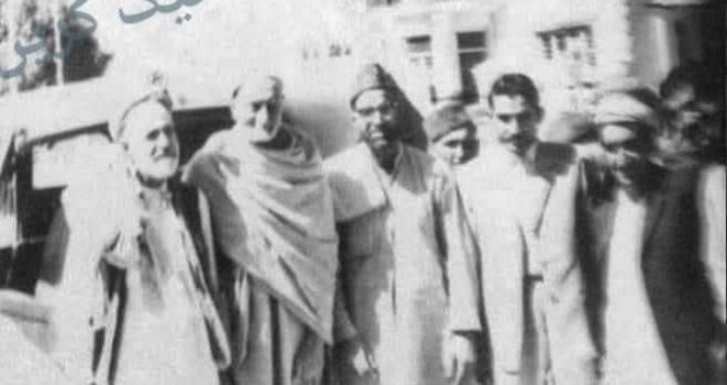 خیبر - کابل افغانستان۔۔۔۔۔۔سن 1966ء کی دہائی میں یہ پیکچر دائیں سے ...