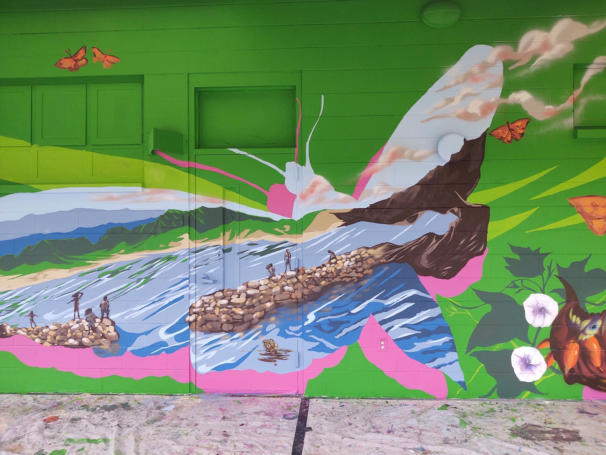 Ka'ū News - A MELE MURAL IS THE NEW BIG ART AT NA'ALEHU... | Facebook