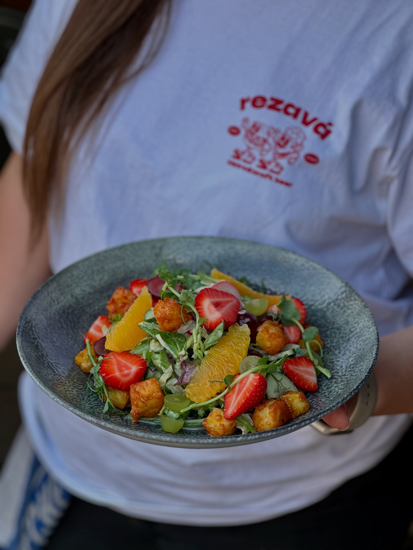 bistro-rezav-co-kouk-te-nem-ete-sp-t-tak-si-dejte-bud-k-z-tra