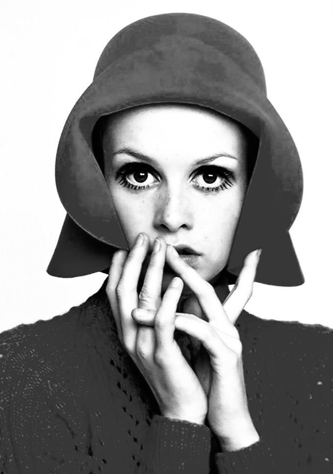 Postmodern - Twiggy, born Lesley Lawson in 1949, rose to international ...