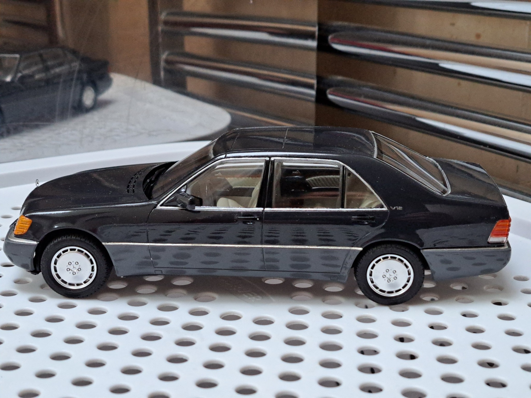 Tamiya 1/24 Mercedes-Benz 600 SEL model kit review