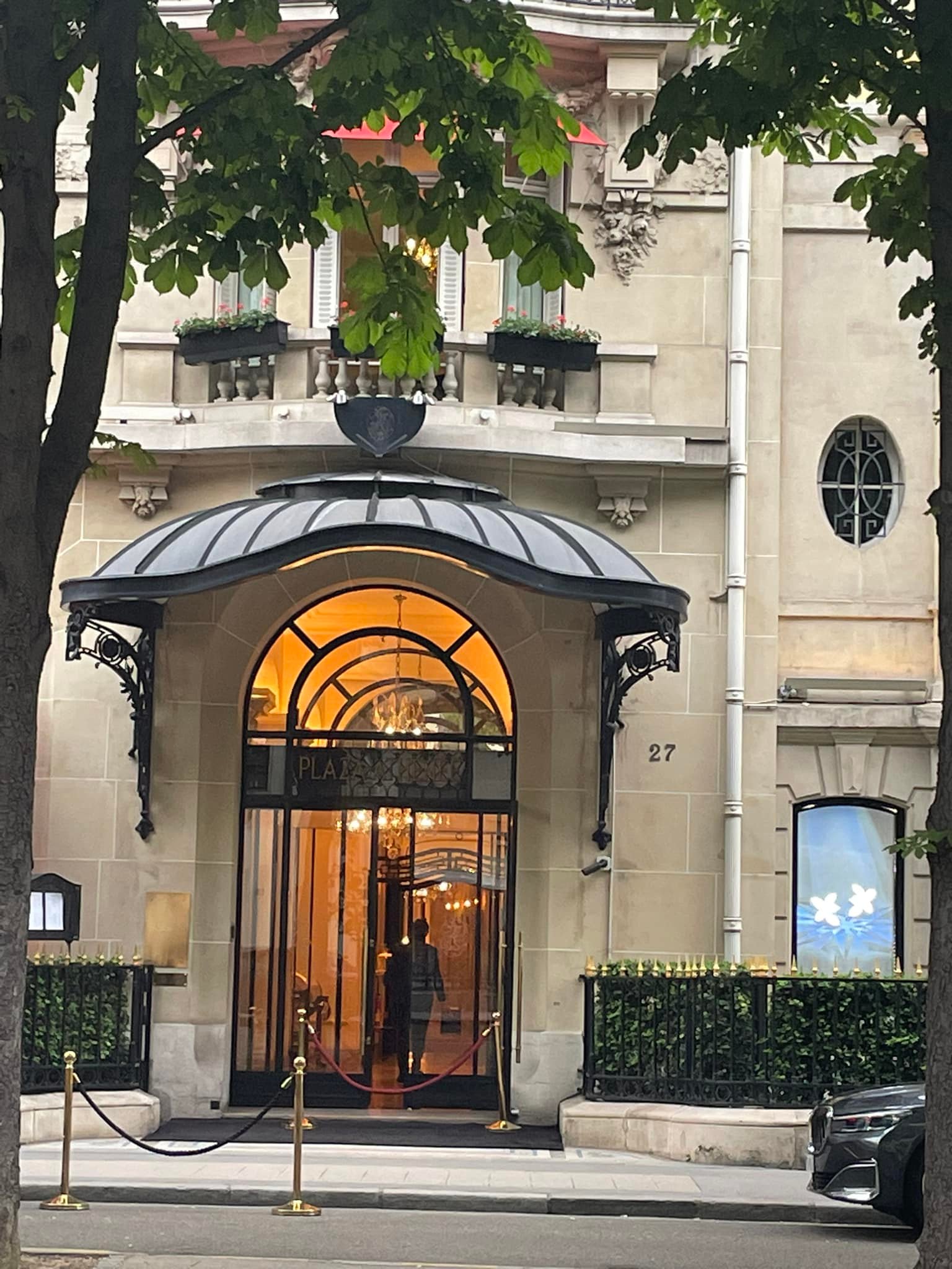 10 days in Paris