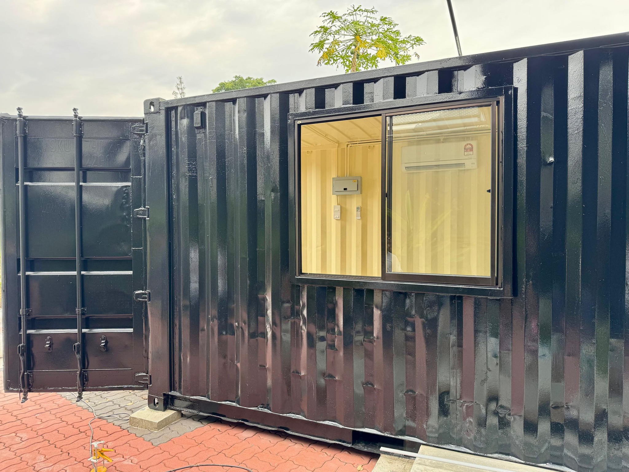 The Black Box & White Box Villa / Genting Highland Foot | Kampung Bukit ...