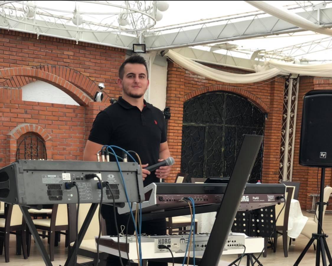 Valon Miniri & Band