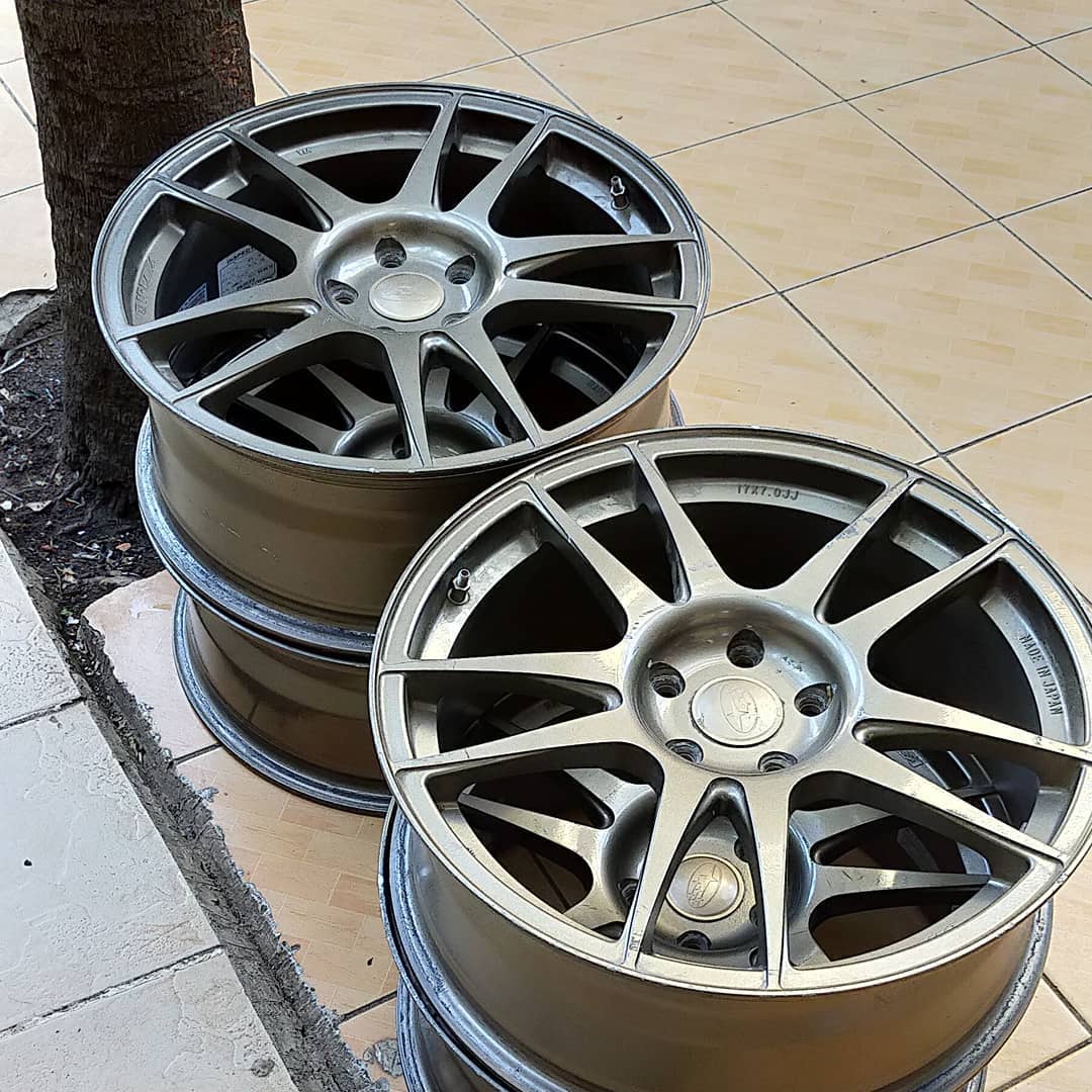 Dunlop Direzza RSC forged Light weight alloy wheels in bronze. PCD